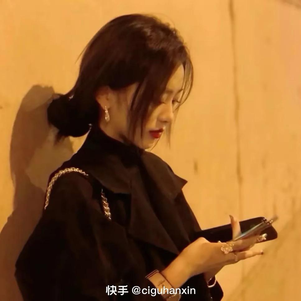 天天运动鞋服