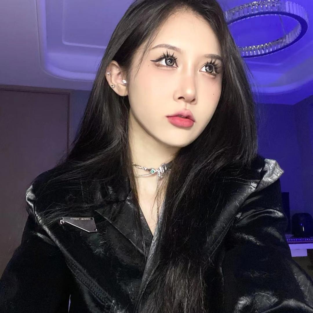 嘉欣服饰传媒