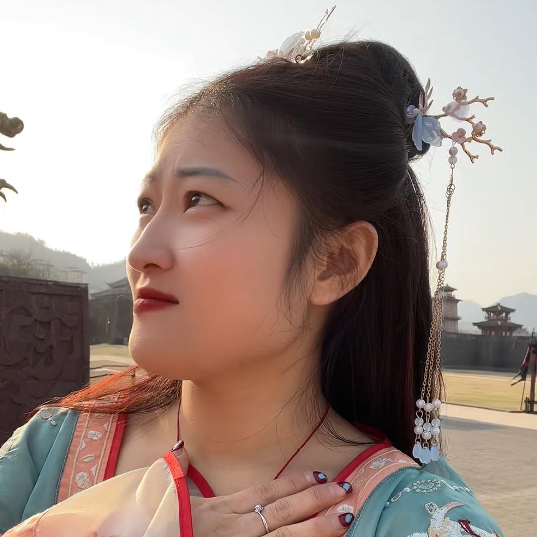 @倩