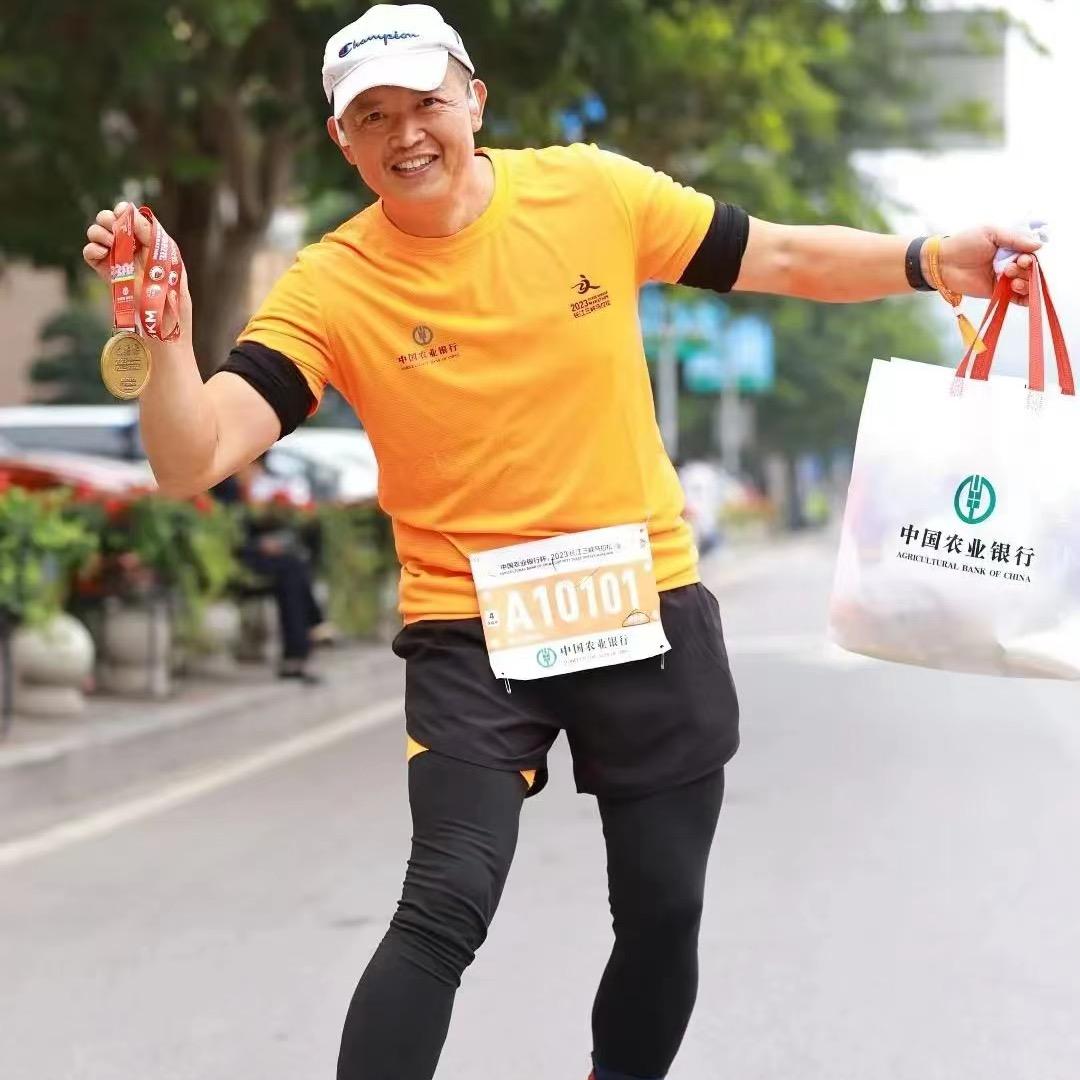 #生活每天都一样，你要积极向上#