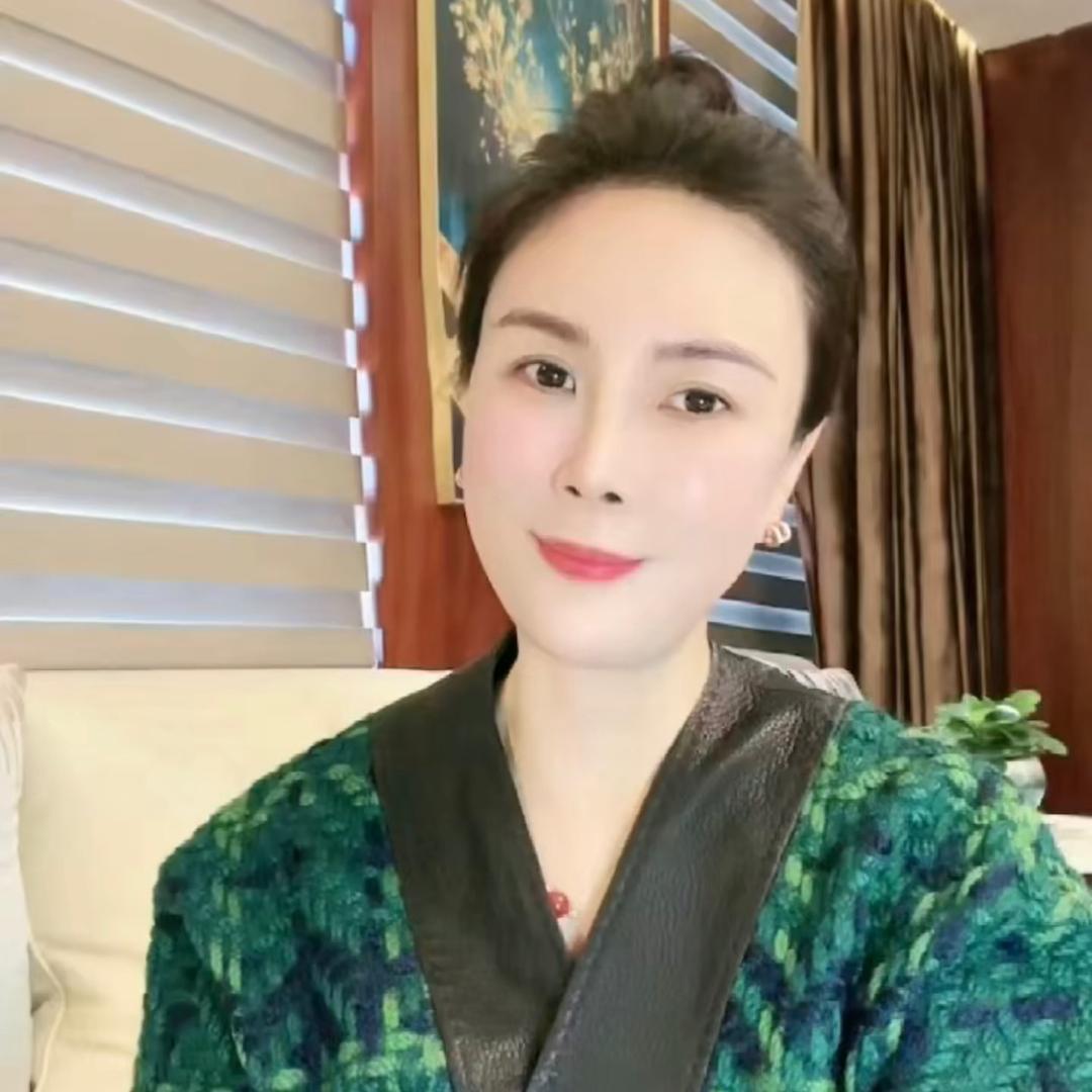 一诺华姐 守住年龄的秘密 (品牌号)