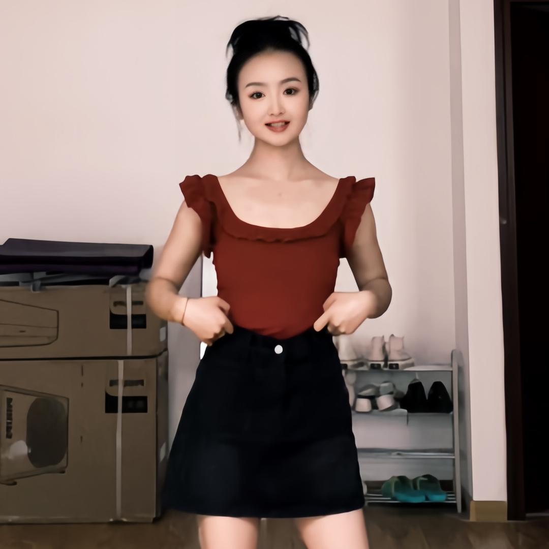 喵喵爱吃鱼