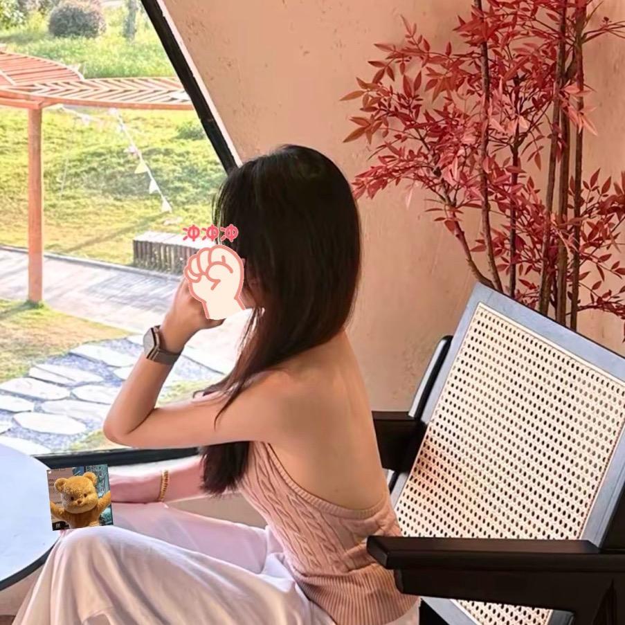 🥤💋