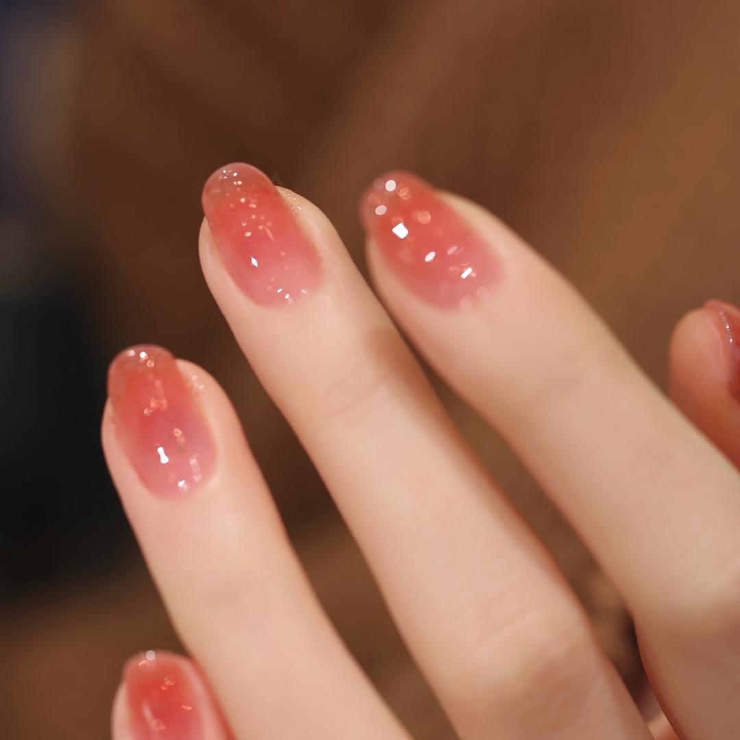 彦雨秀美妆专营店