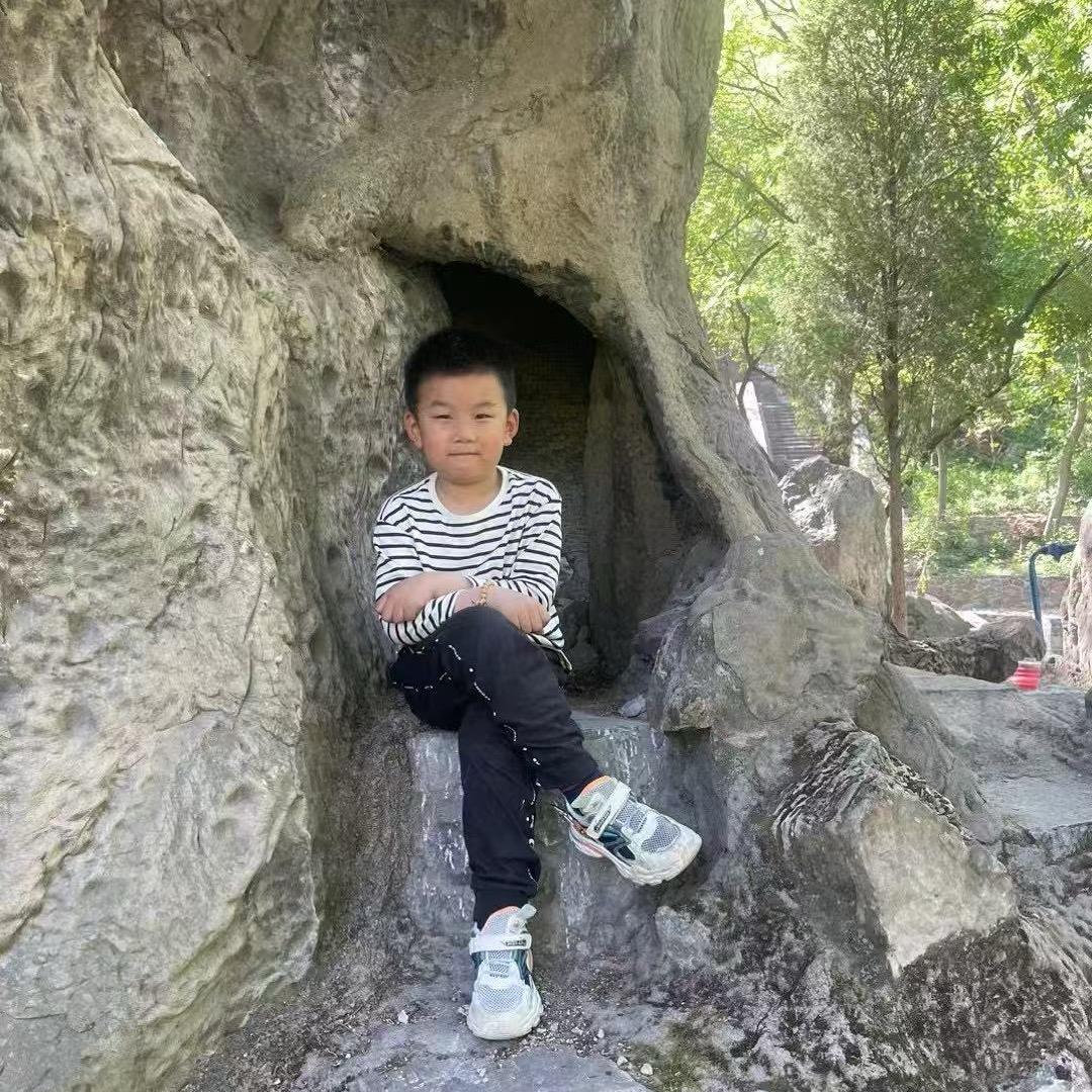 赫有所依