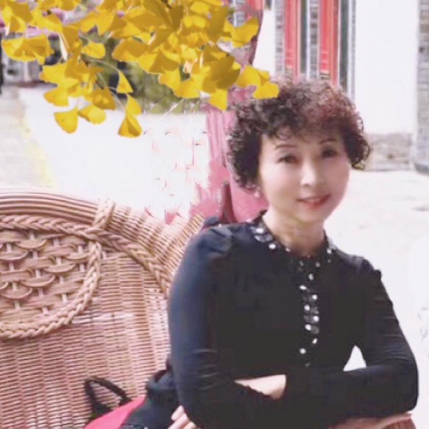 筠