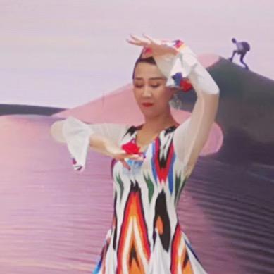 石榴舞起来
