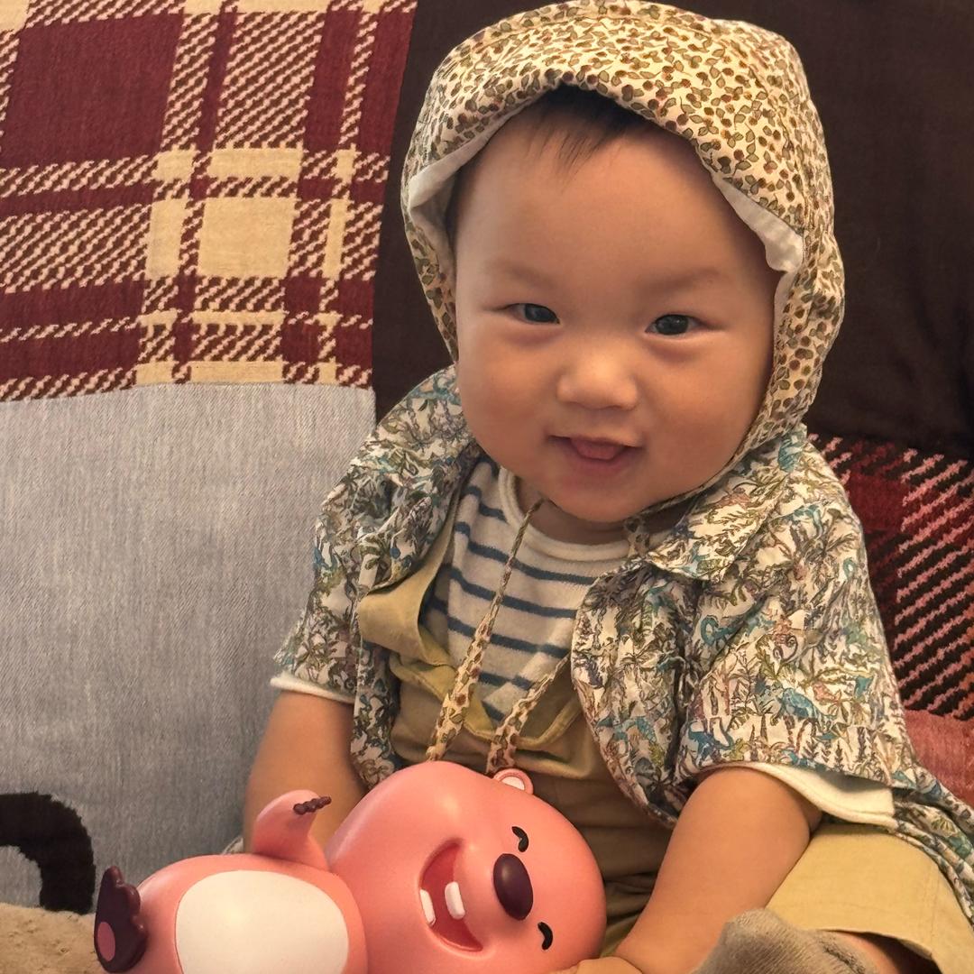 小琥珀云带娃