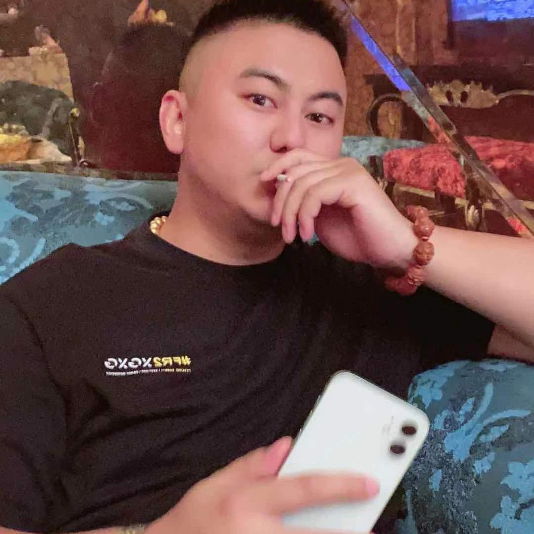 👏🏻三👏🏻哥👏🏻