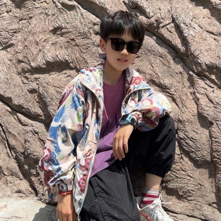 Mr 康