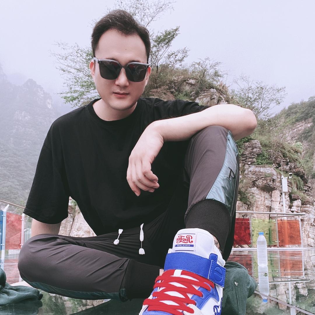 巴哥说个事儿