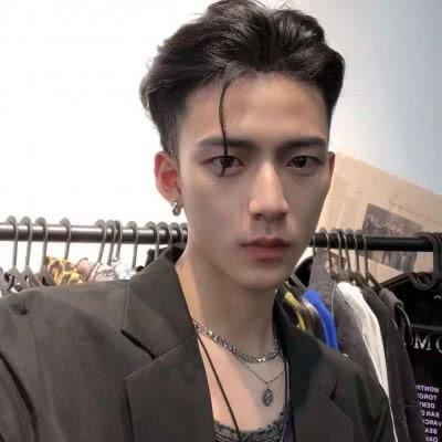 小鱼（无畏契约）
