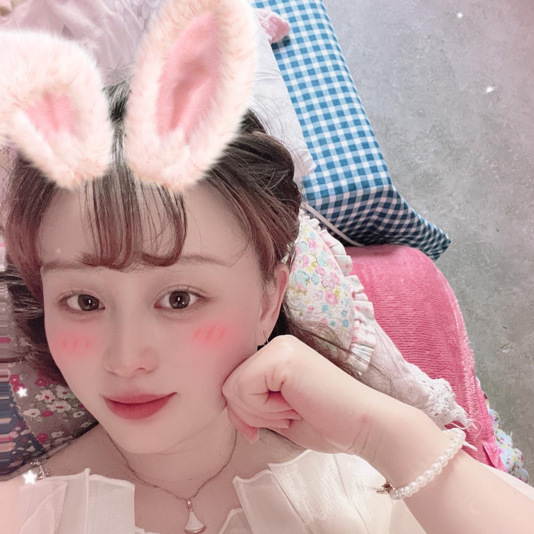 小兔兔🌷💫✨