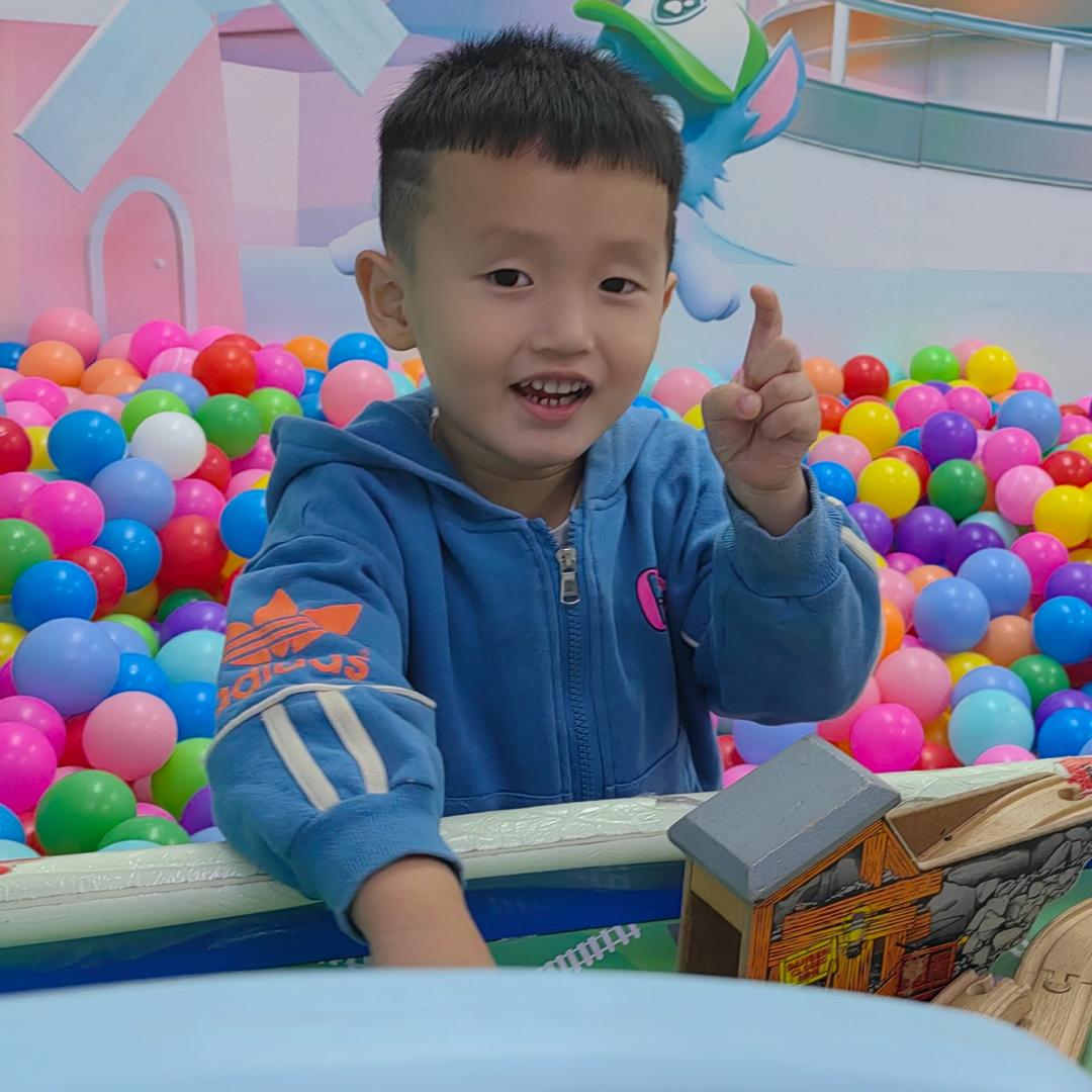 瑞儿吖