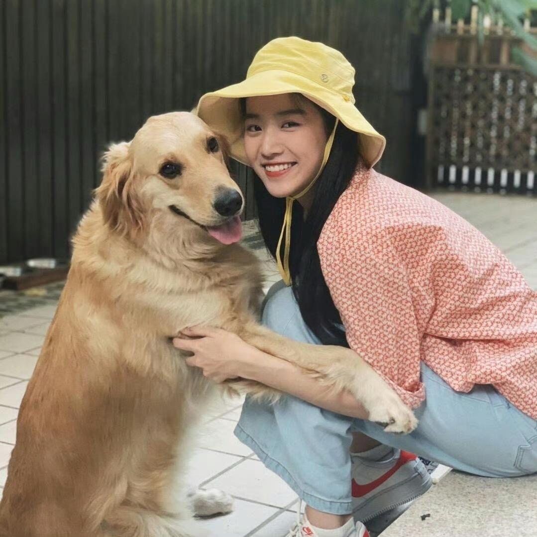 啵啵赞赞（Ꮤ）