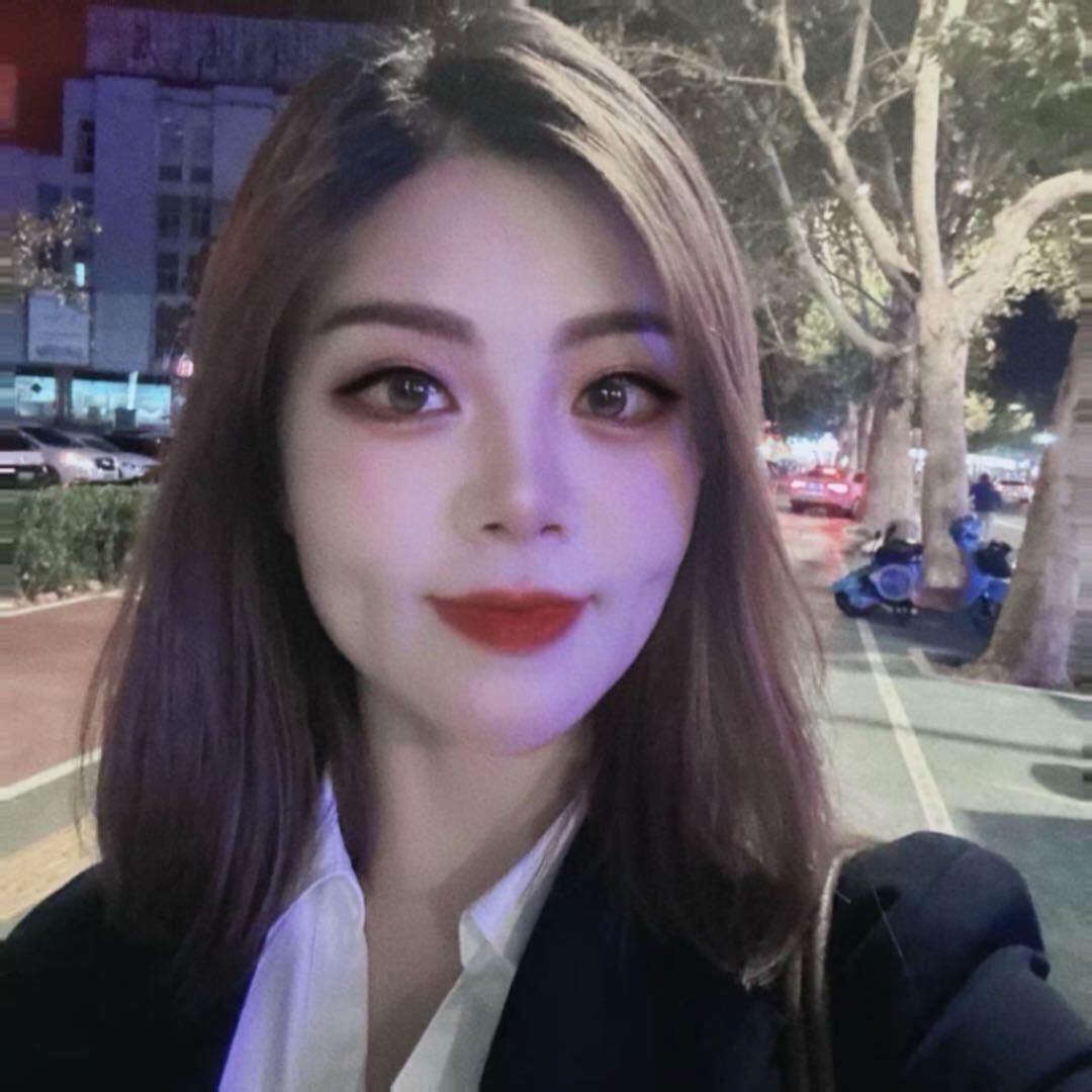 湖畔花园 候园园