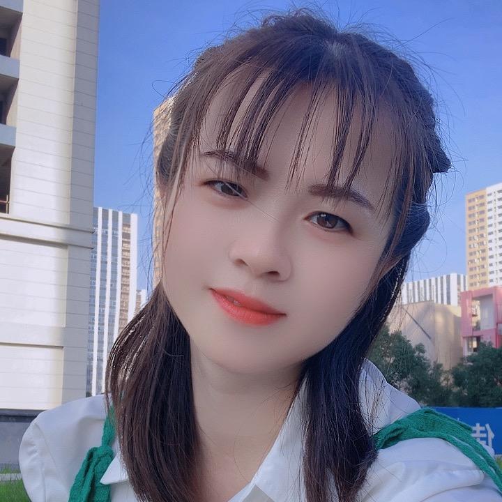 小猪吖⁵²⁷