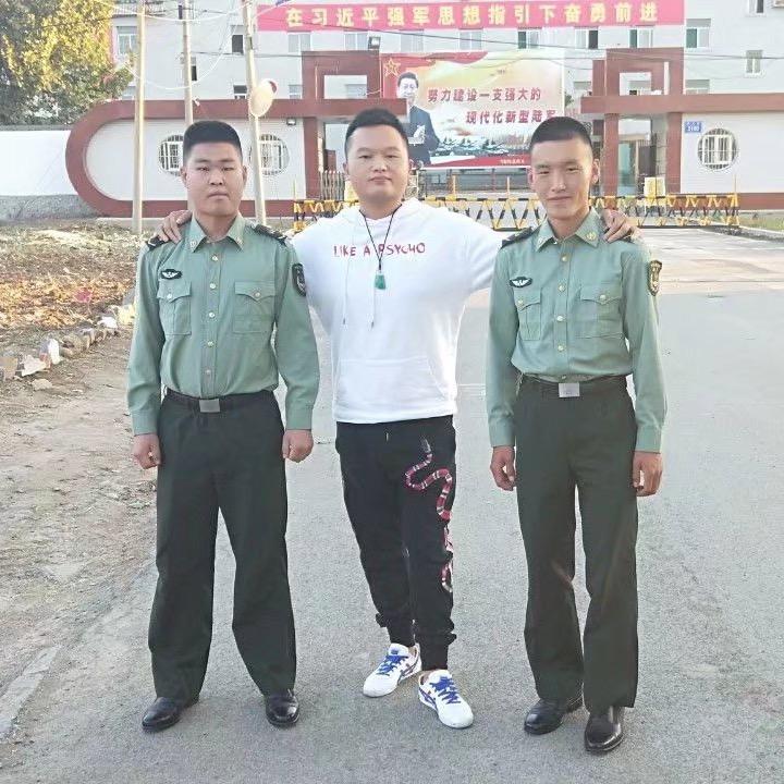 当兵的張小伙🐯