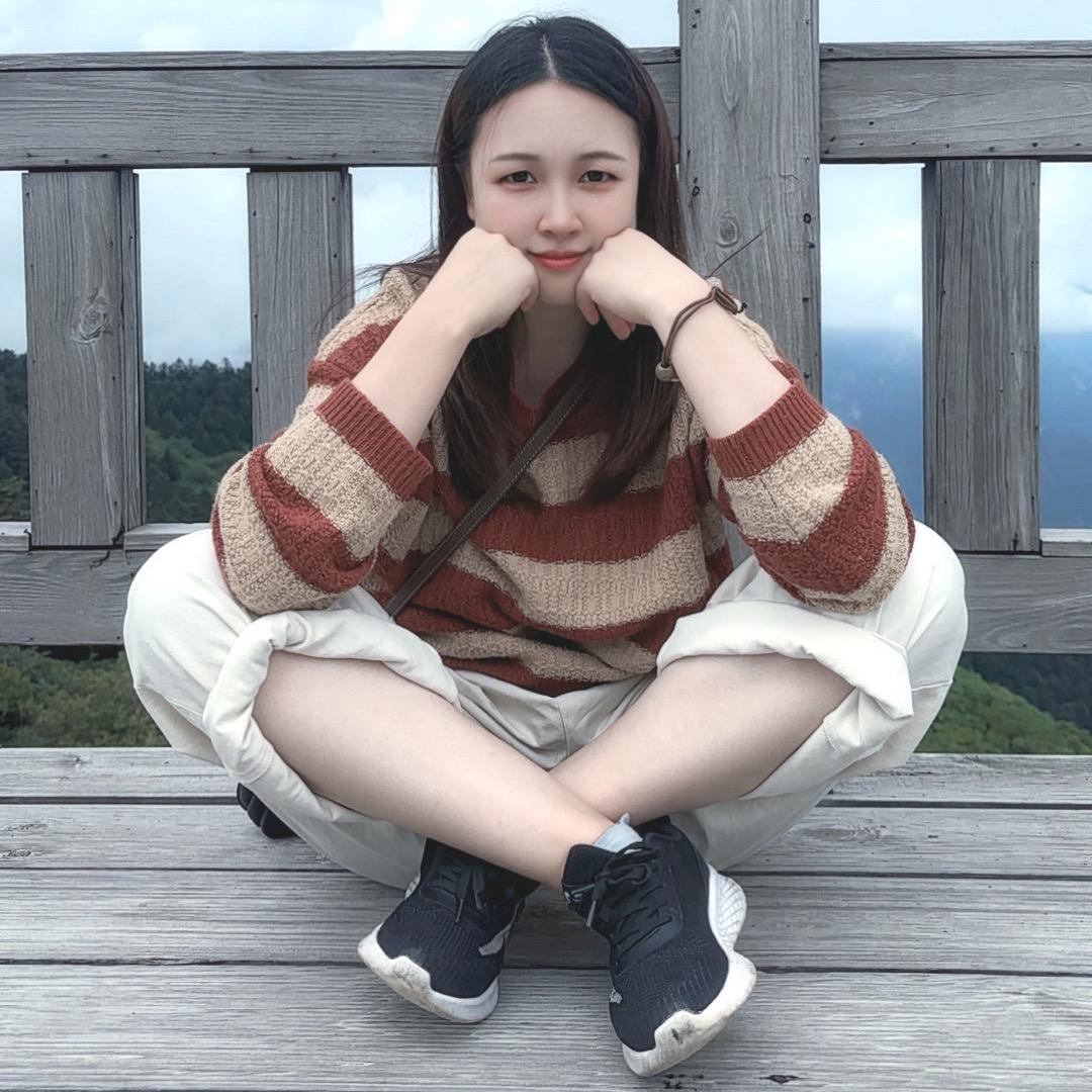 霞