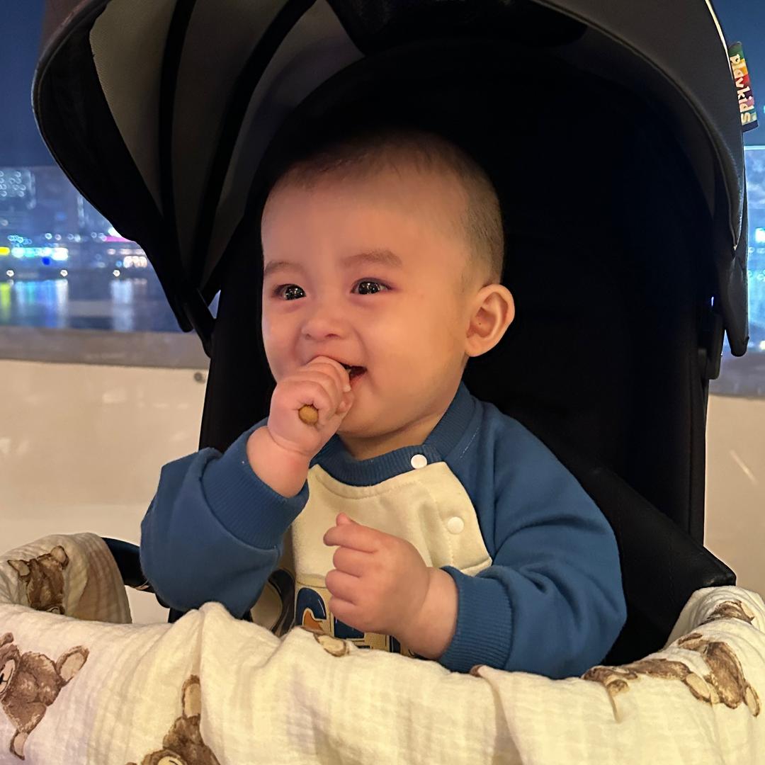 Aiden任