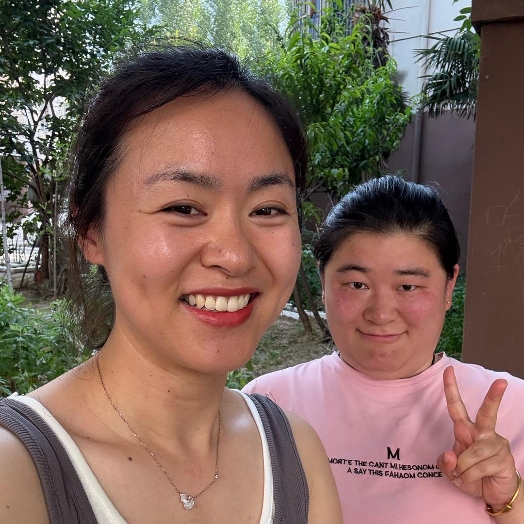 疯批姐妹
