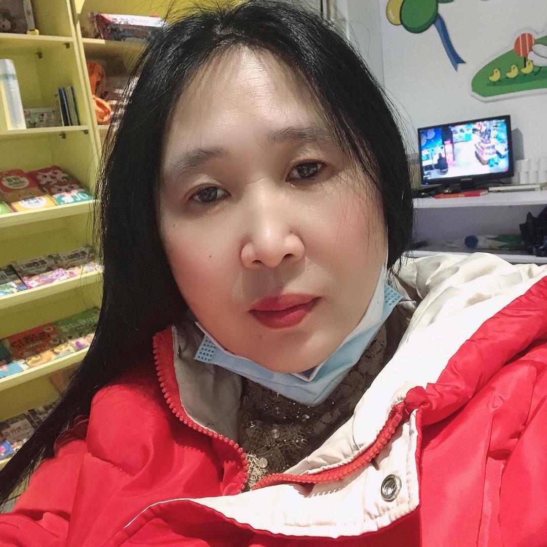 阳光下的我💃