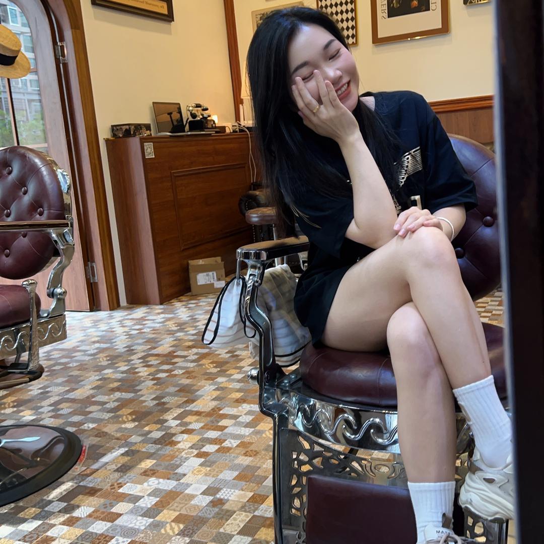 👧媚姐（做自己的光）