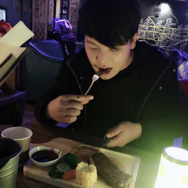 MR.王