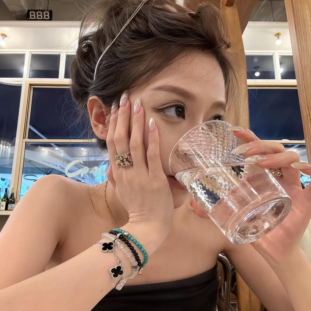 66梅ε