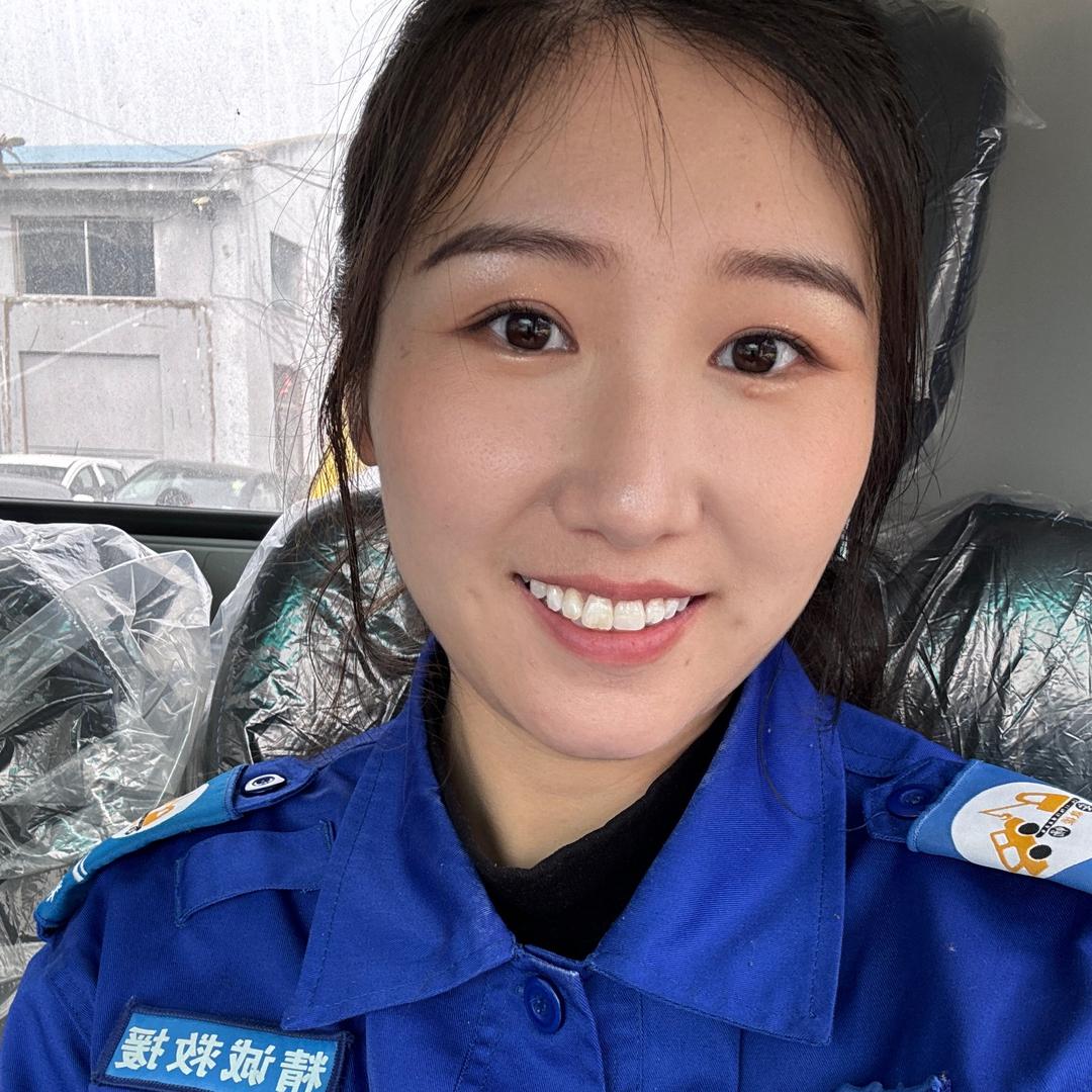 拖二代女司机小江