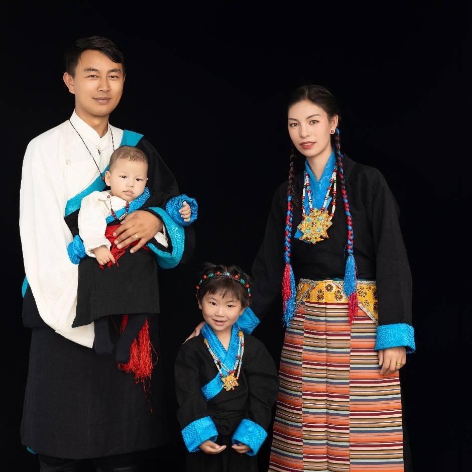 摆摊大学生边珍