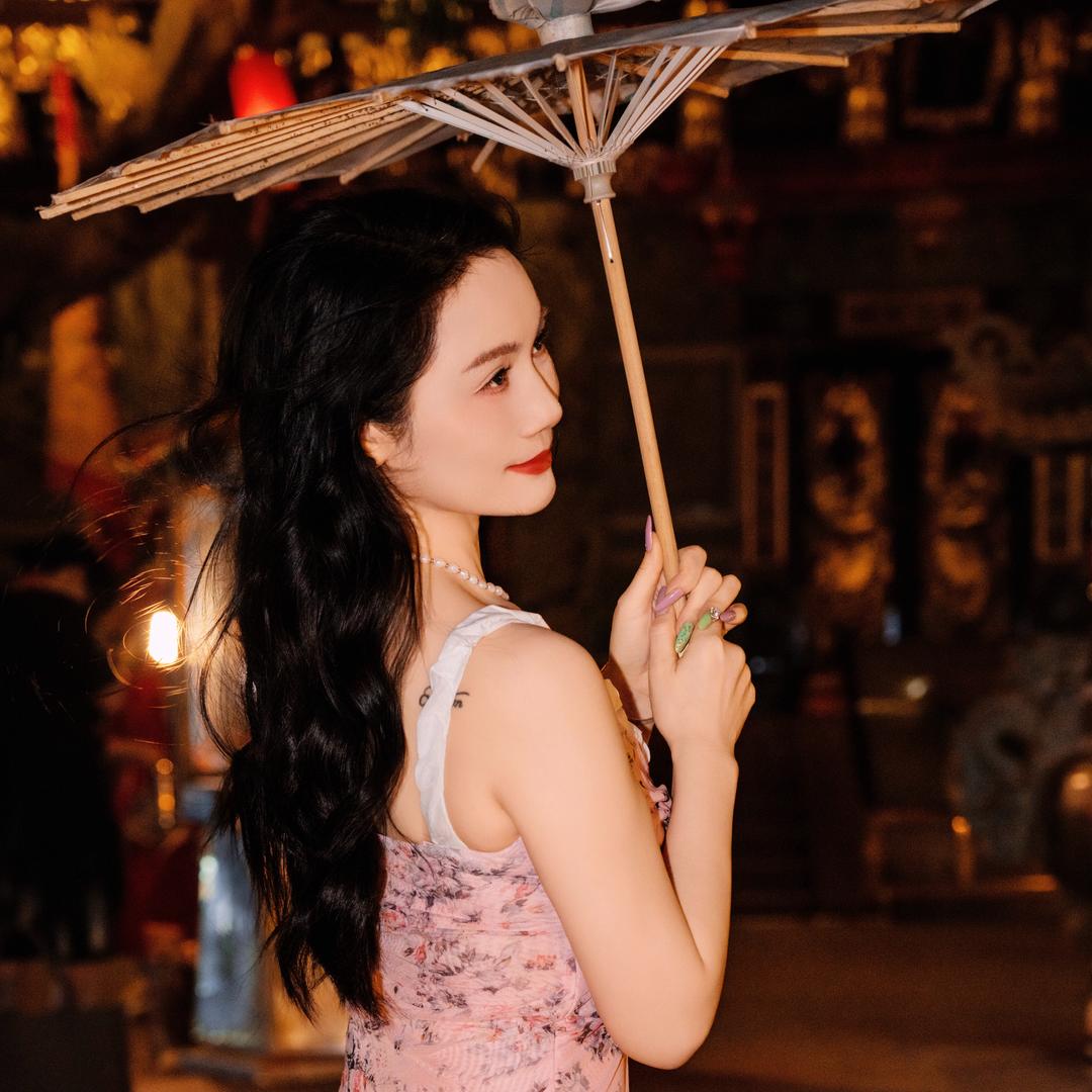 长发英子🌏