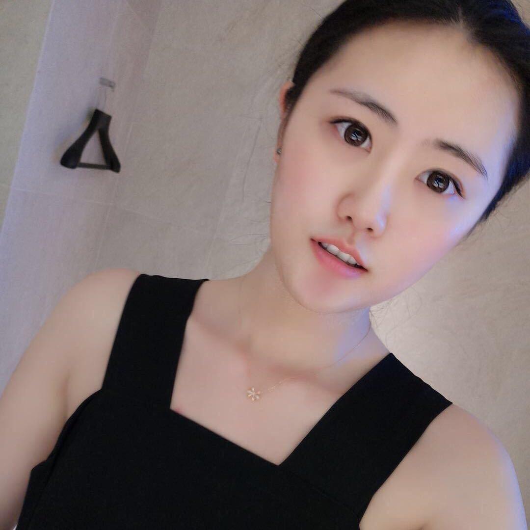 爱吃小琐一米八