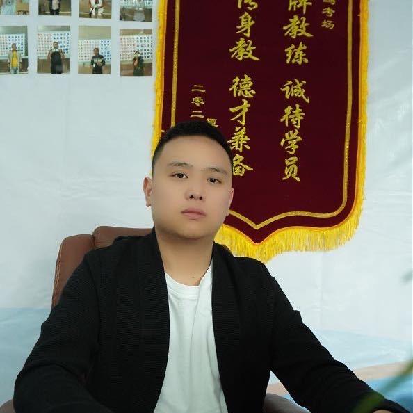 聚能驾校-雷校长