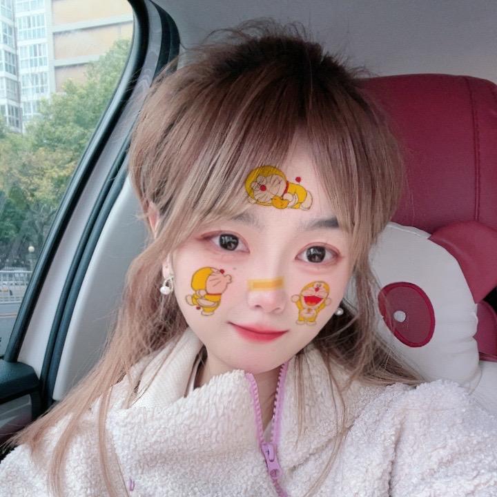 艾、小语