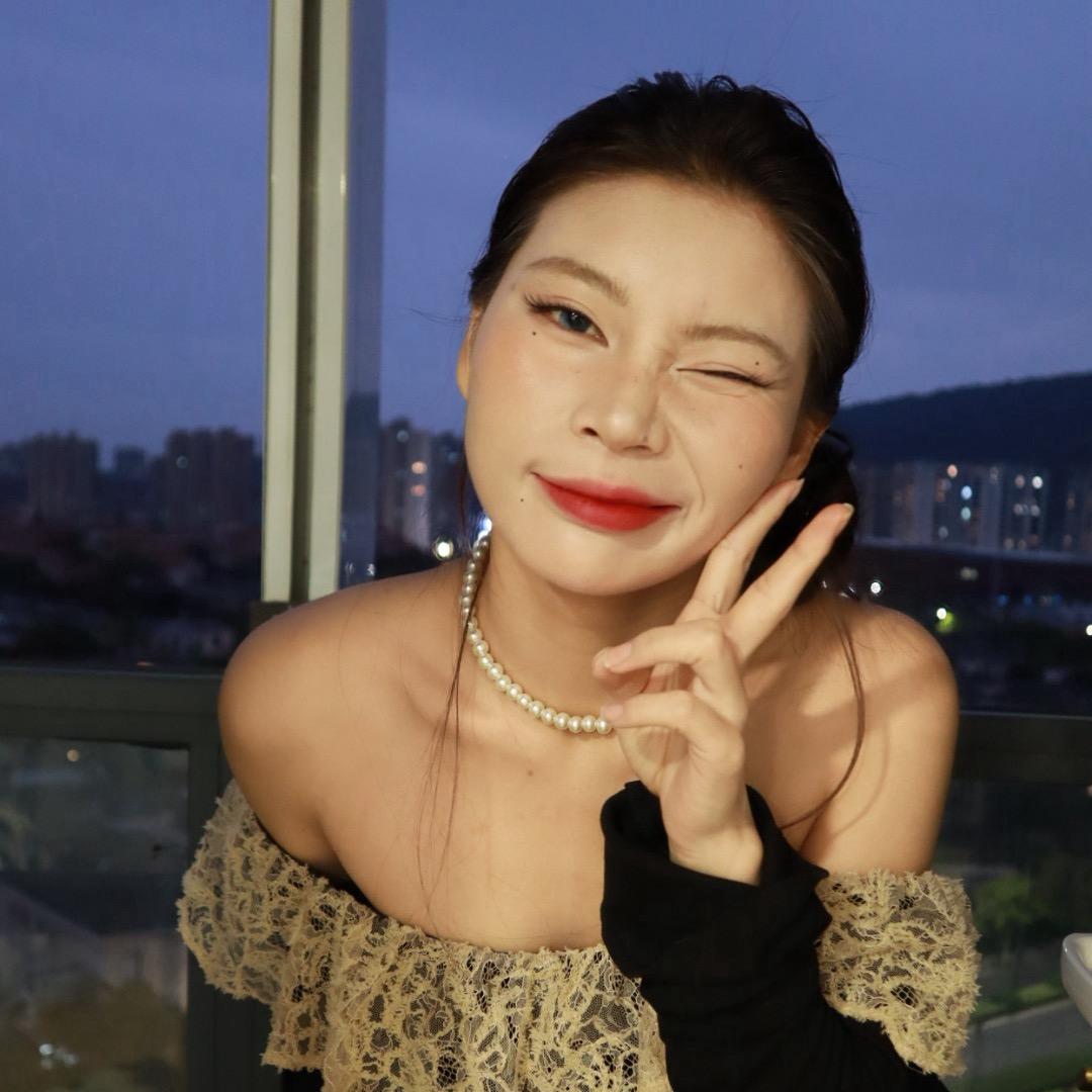 阿古达婷（化妆版）