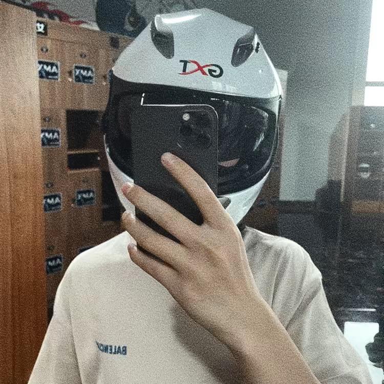 沉默豫立