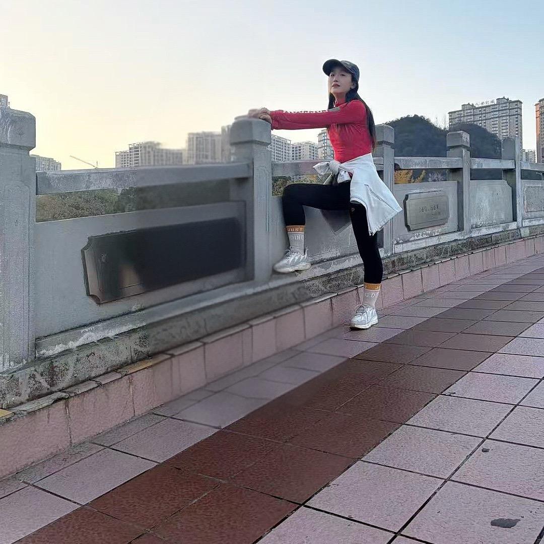 叶子狠自律✊