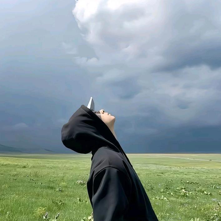 ㅤㅤㅤ         ㅤㅤㅤ