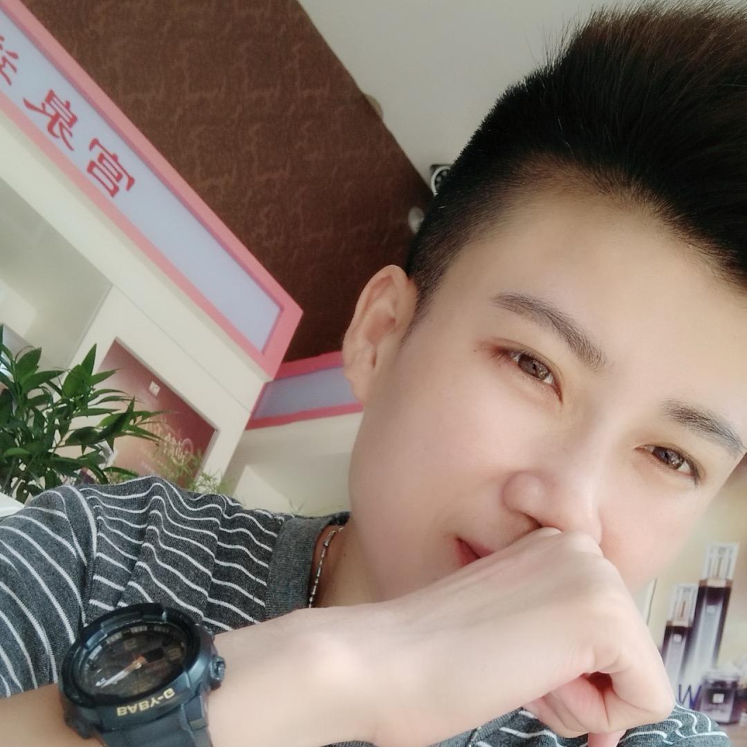 小霸总