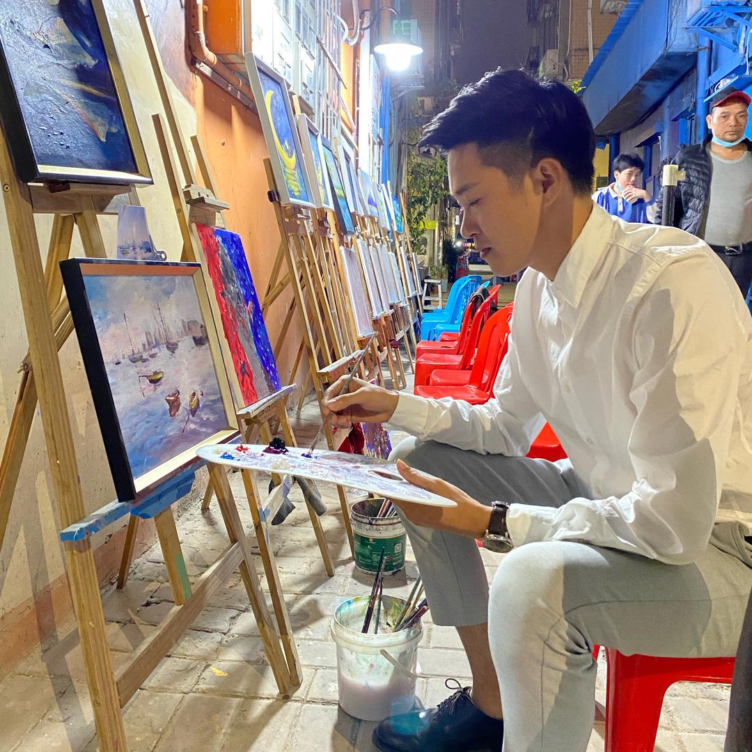 设计师杨呼呼