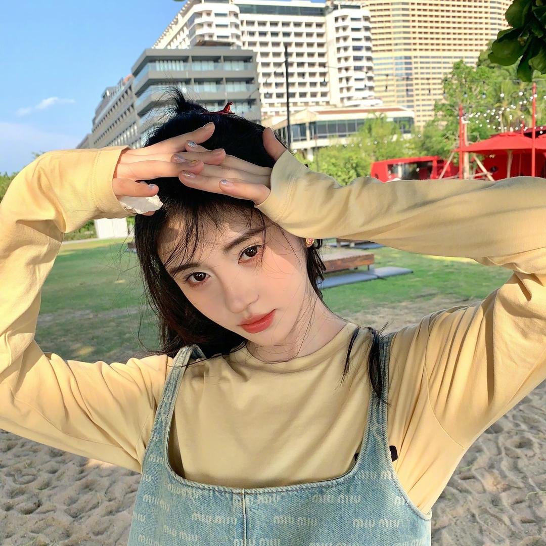 喜欢自拍的元芳