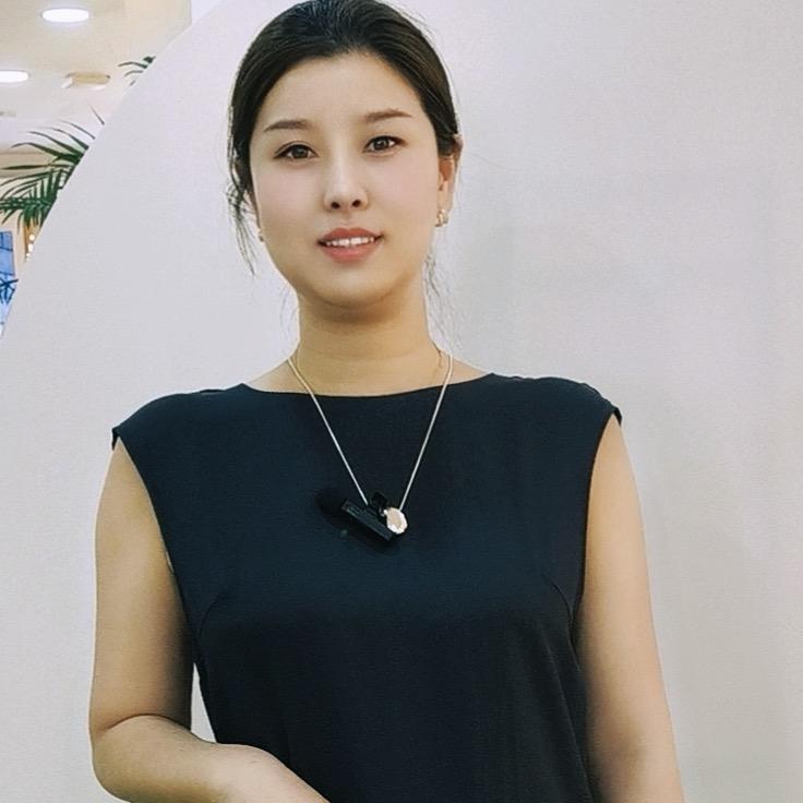 中女的穿搭日志