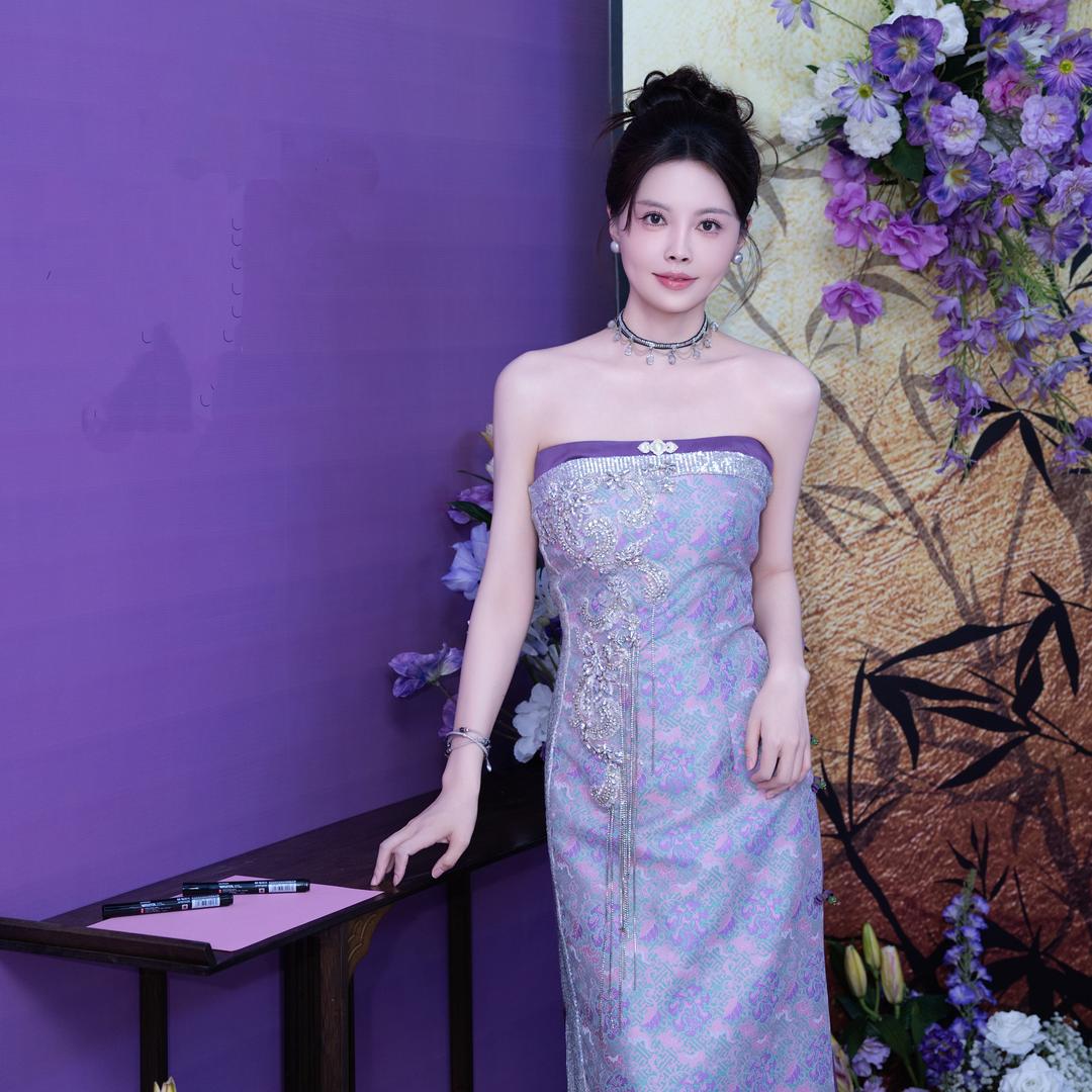 孟静小姐姐
