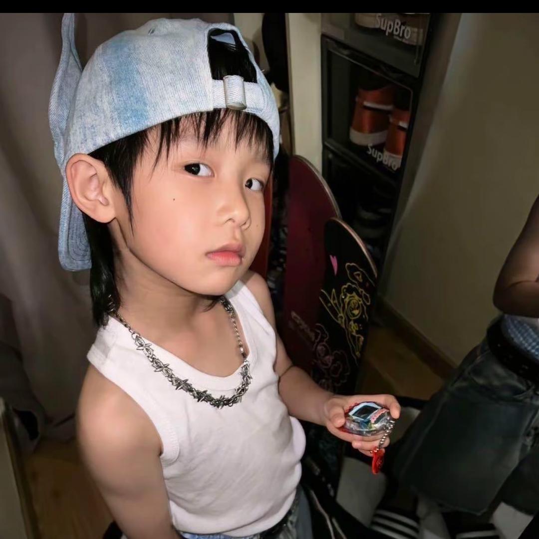 陈戒        🐟