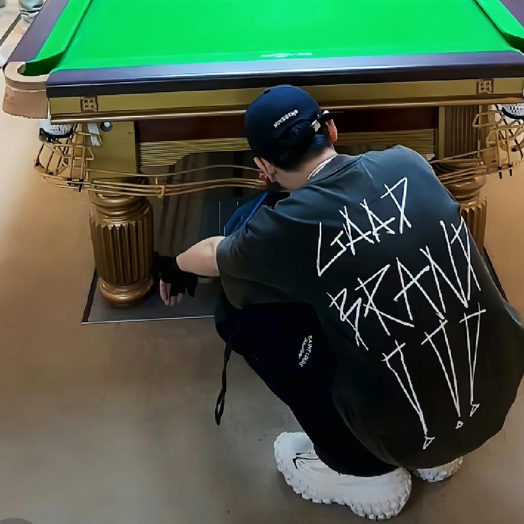 直角钢板是阿睿^^