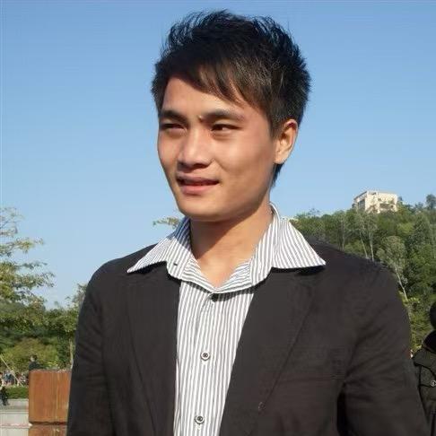 阿羊为生活寻富婆