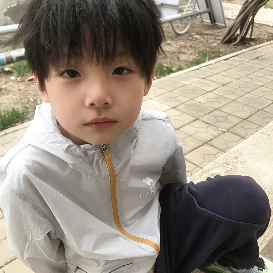 阿yong٩(˃̶͈̀௰˂̶͈́)و