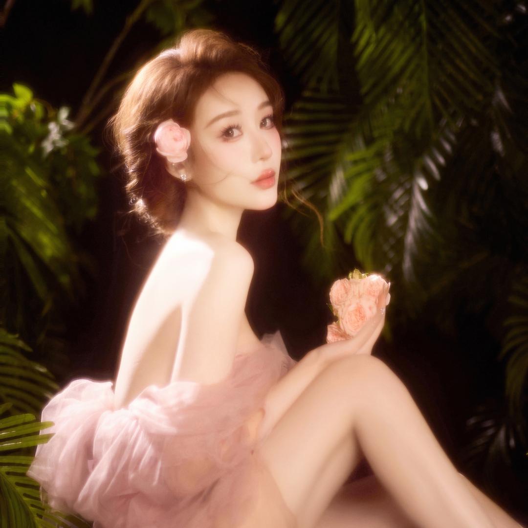 veronica小雨⚪️