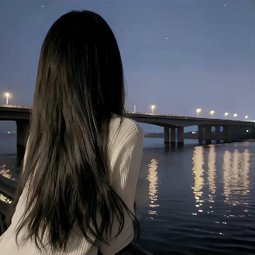 ৡ𝑬𝒎𝒑𝒓𝒆𝒔